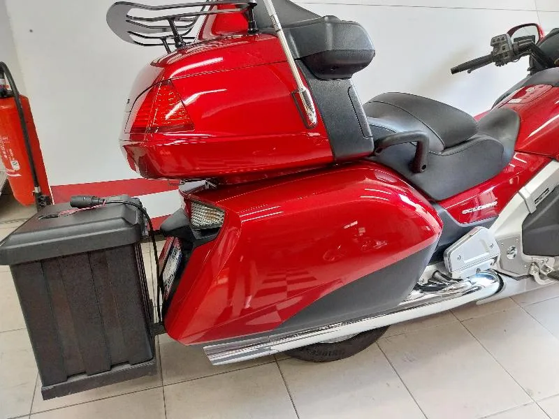 GOLDWING 1800