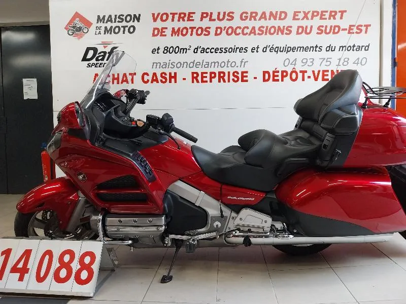GOLDWING 1800