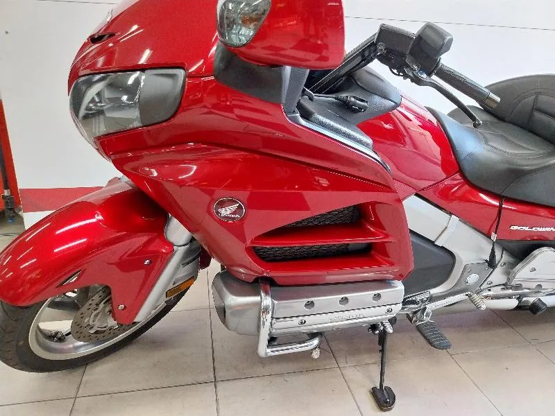 GOLDWING 1800