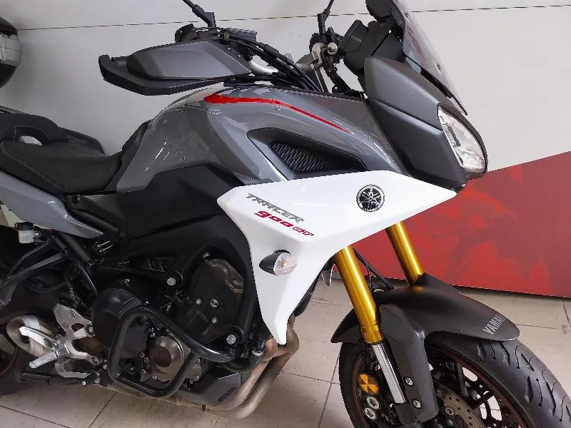 TRACER 900 GT