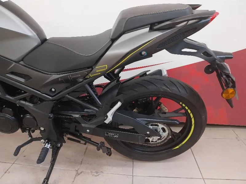 BN 125