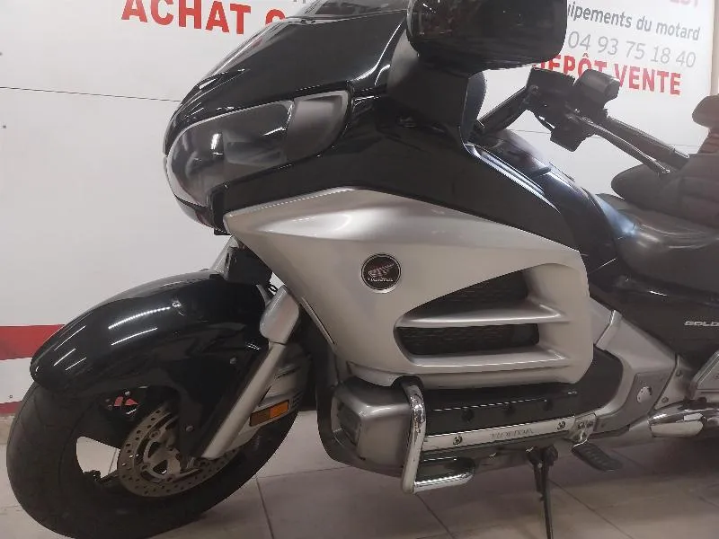GOLDWING 1800
