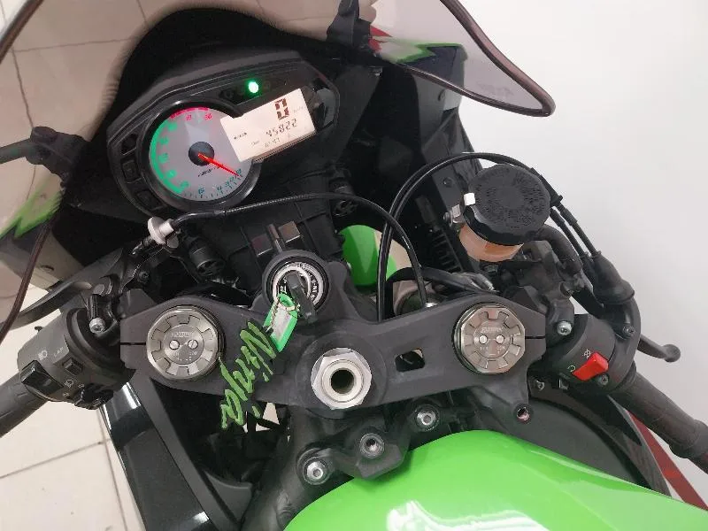ZX6R