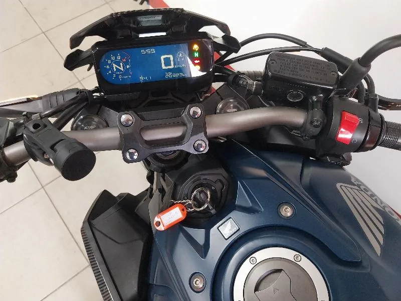 CB650R
