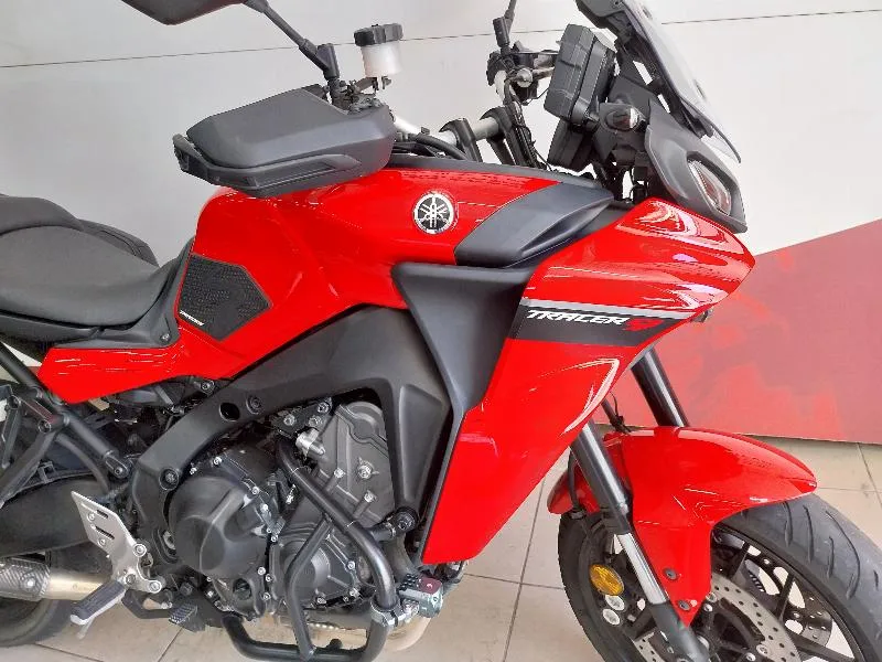 TRACER 900