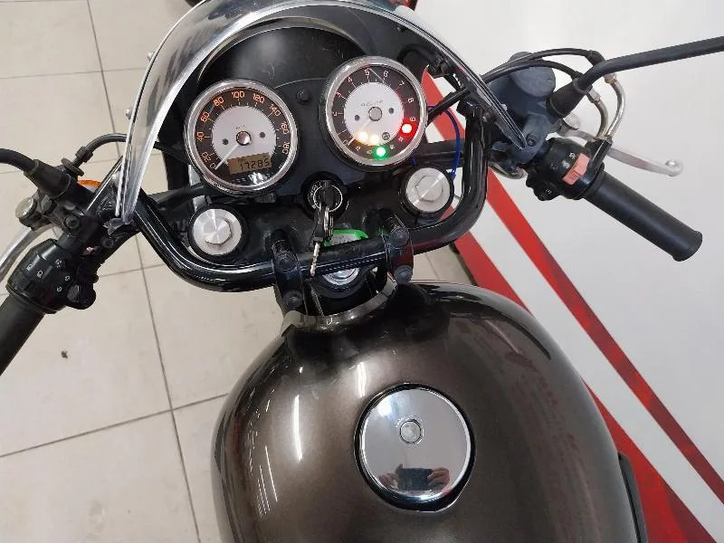W 800
