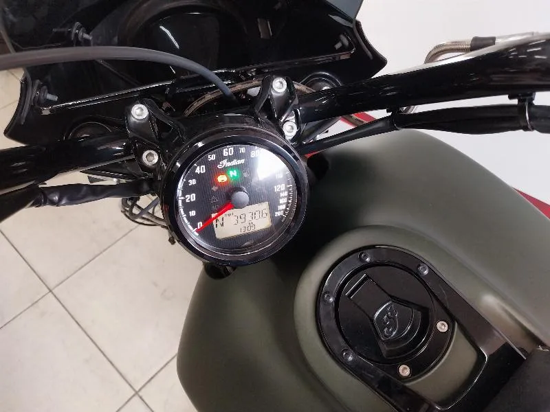 SCOUT BOBBER ROGUE