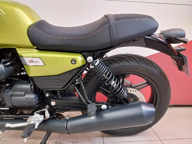 V7 SPORT