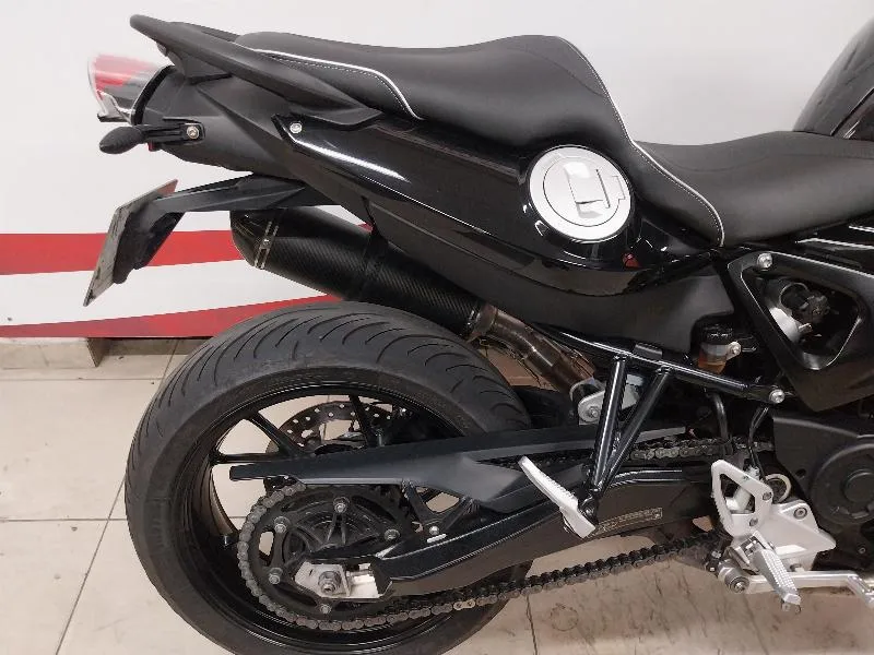 F800R BRIDE  A2