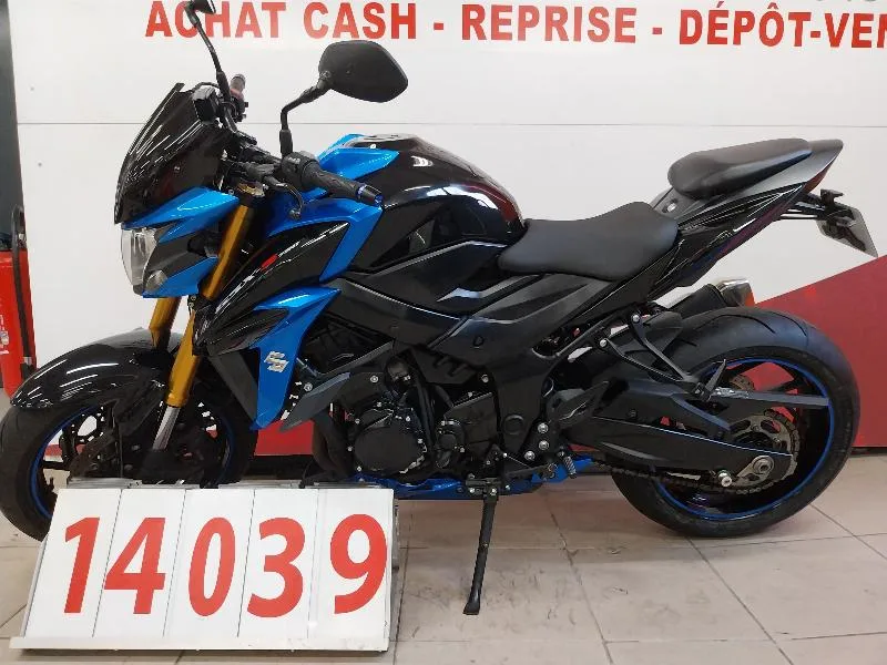GSXS 750