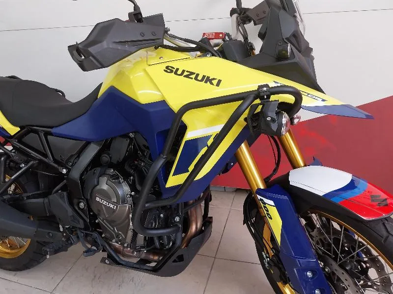 VSTROM 800 DE FULL