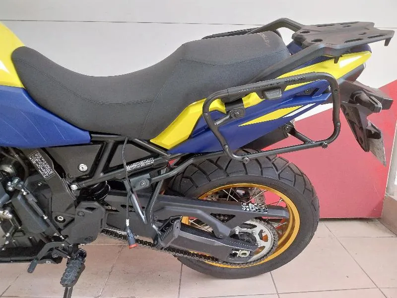 VSTROM 800 DE FULL