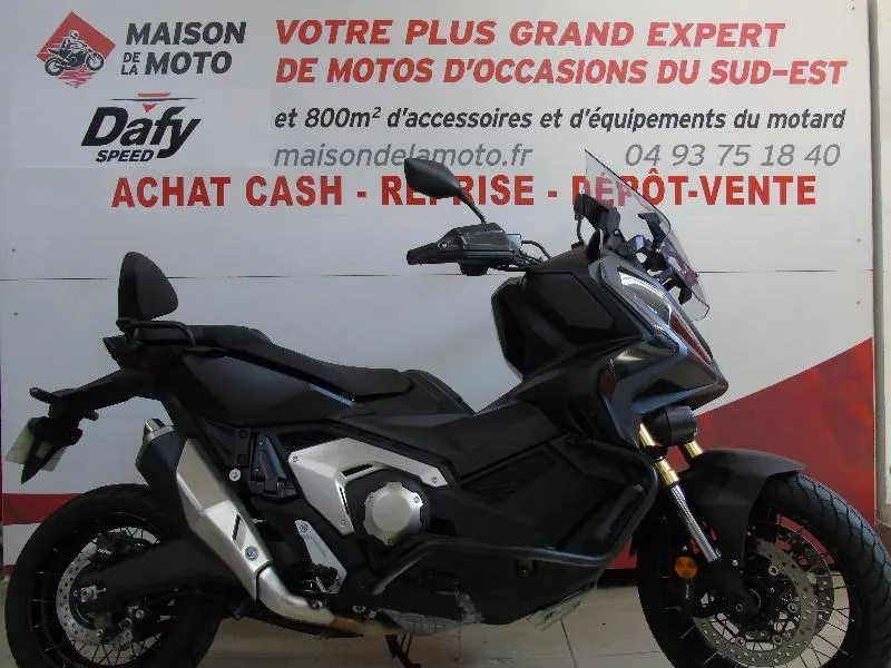 X ADV 750 adventure bridé A2