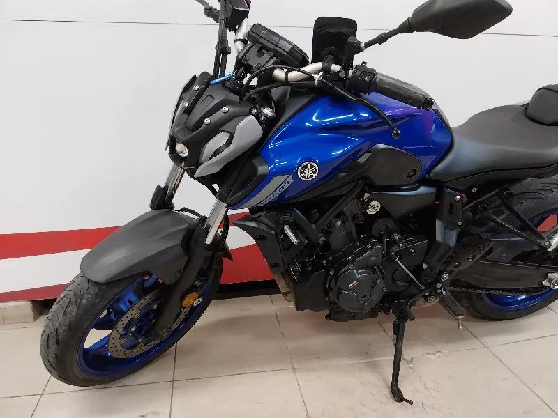 MT07