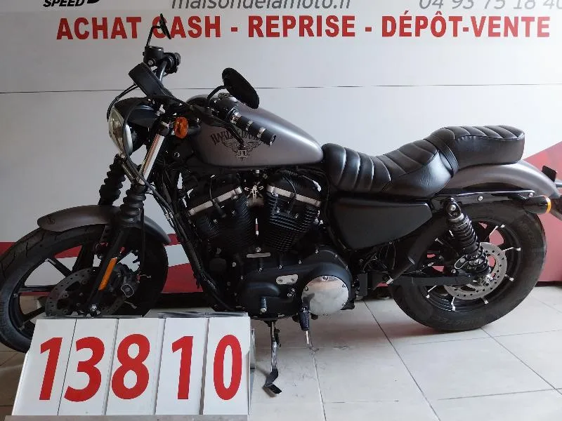 SPORTSTER 883 IRON