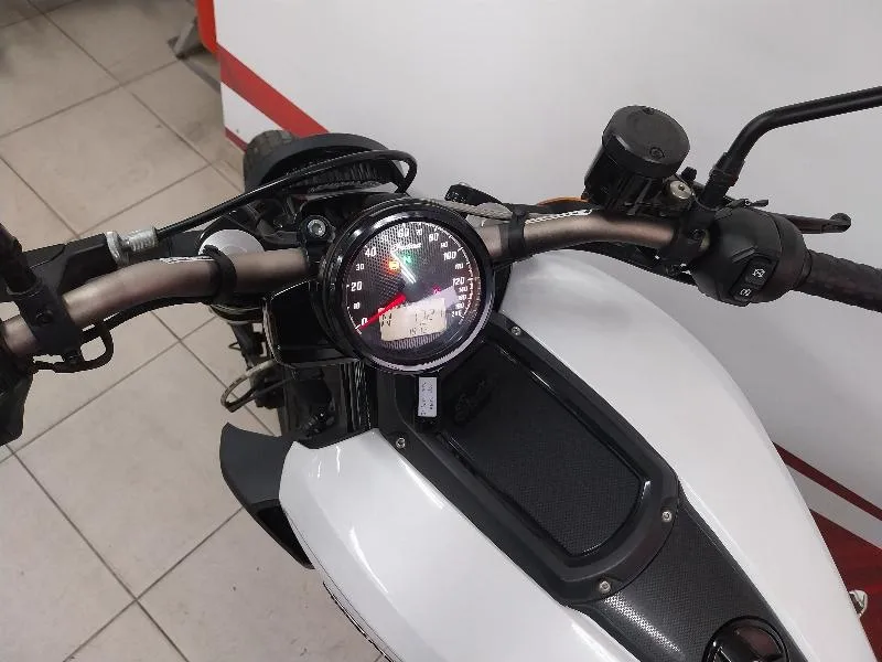 FTR 1200 ABS BRIDE A2