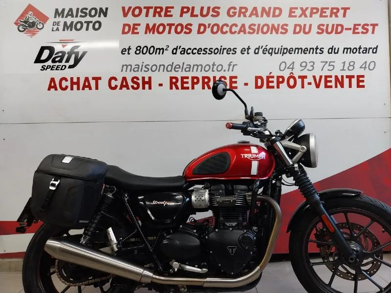 STREET TWIN 900 2016