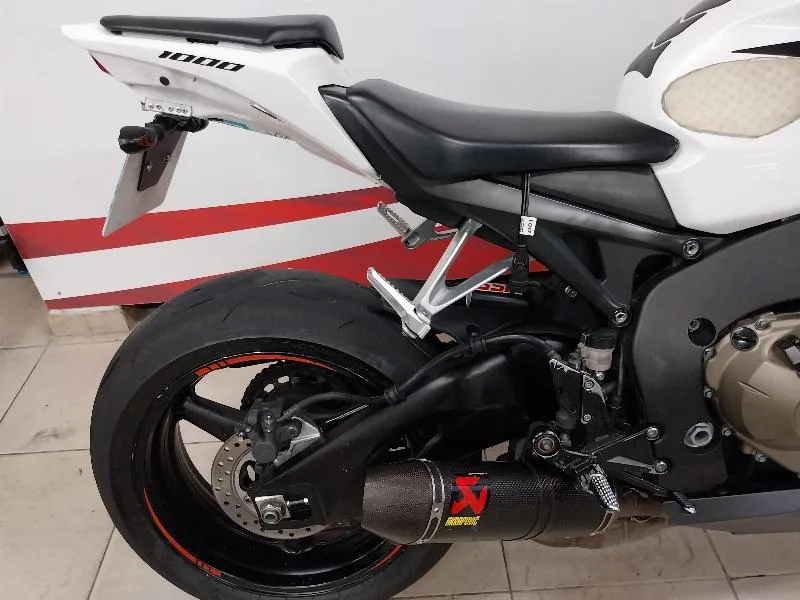 CBR 1000 RR