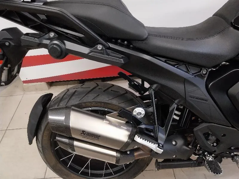R 1300 GS TRIPLE BLACK