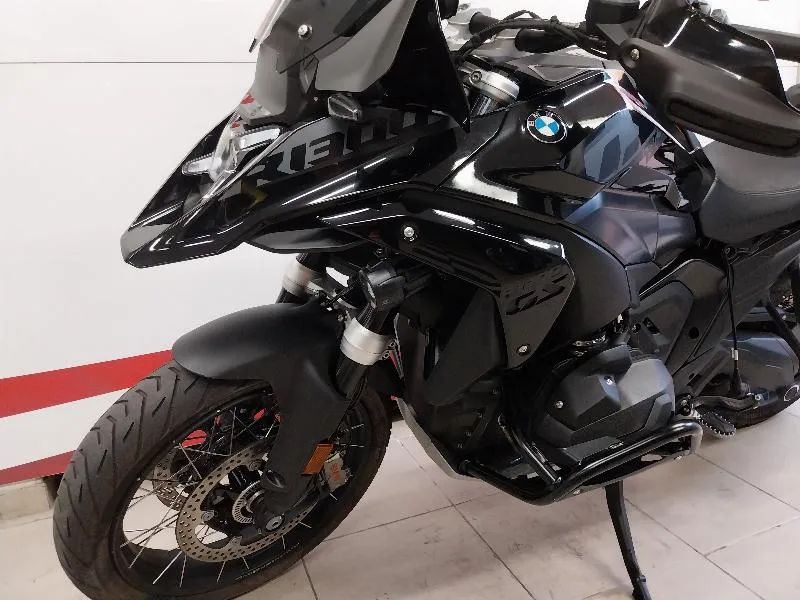R 1300 GS TRIPLE BLACK