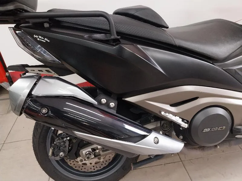 AK 550