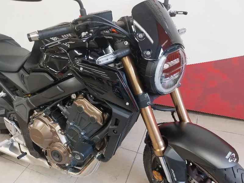 CB650R