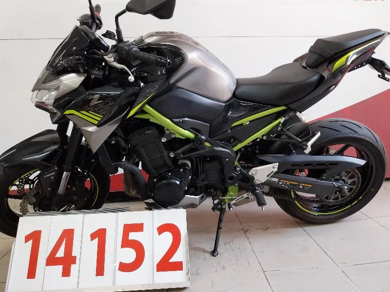 Z 900