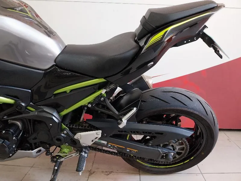 Z 900