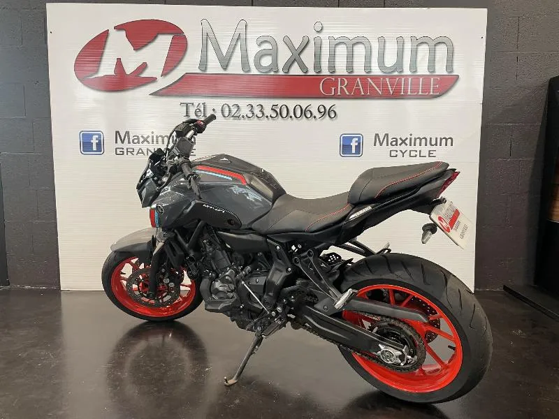 MT07