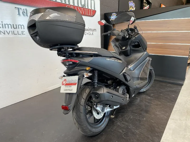 SKYTOWN 125