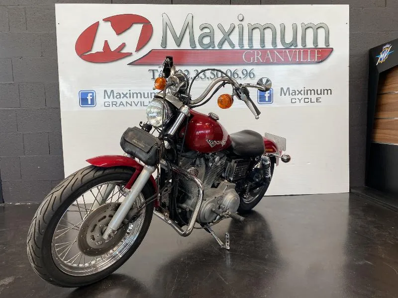 SPORTSTER 883