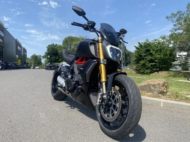 XDIAVEL S