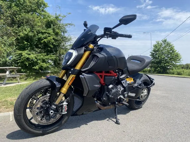 XDIAVEL S