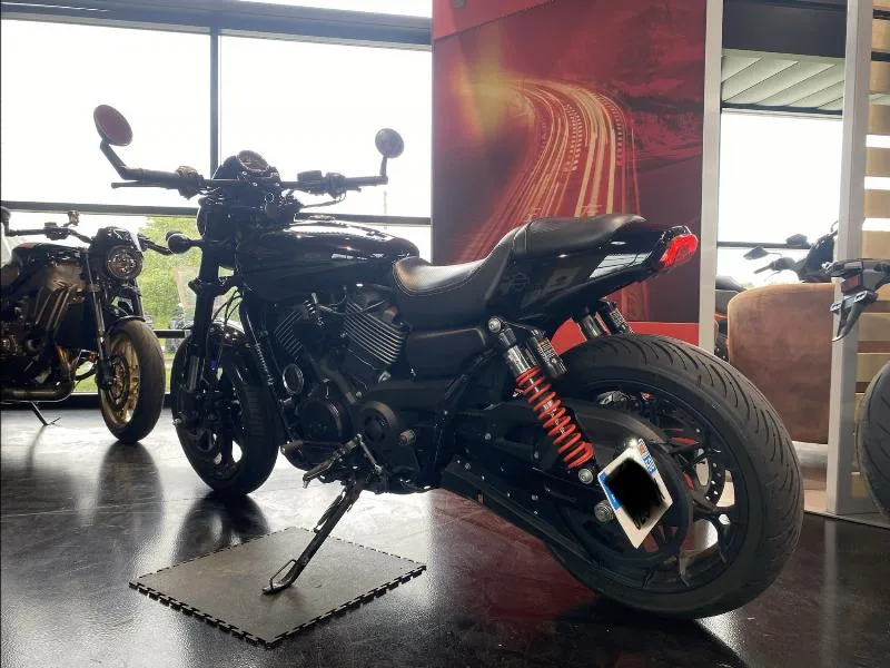 STREET ROD 750