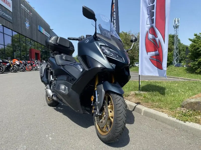 XP TMAX 560 TECH MAX