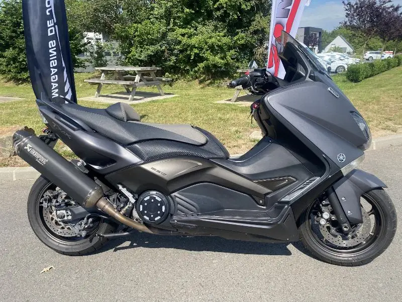 XP TMAX 530