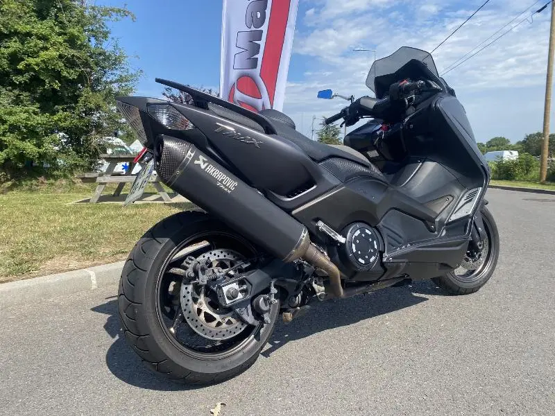 XP TMAX 530
