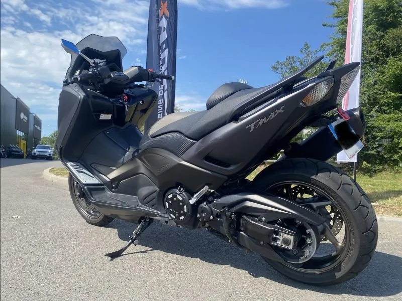XP TMAX 530