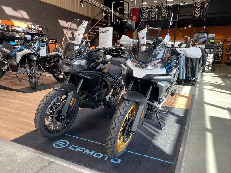 MT 700