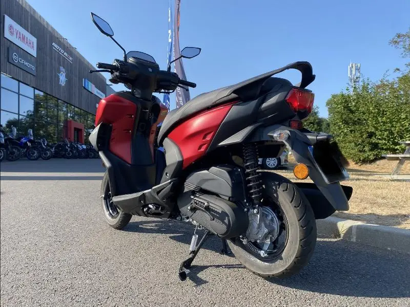 RayZR 125