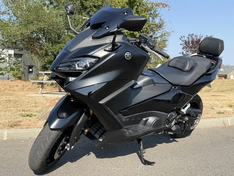 XP TMAX 560 TECH MAX
