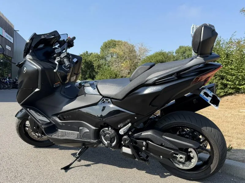 XP TMAX 560 TECH MAX