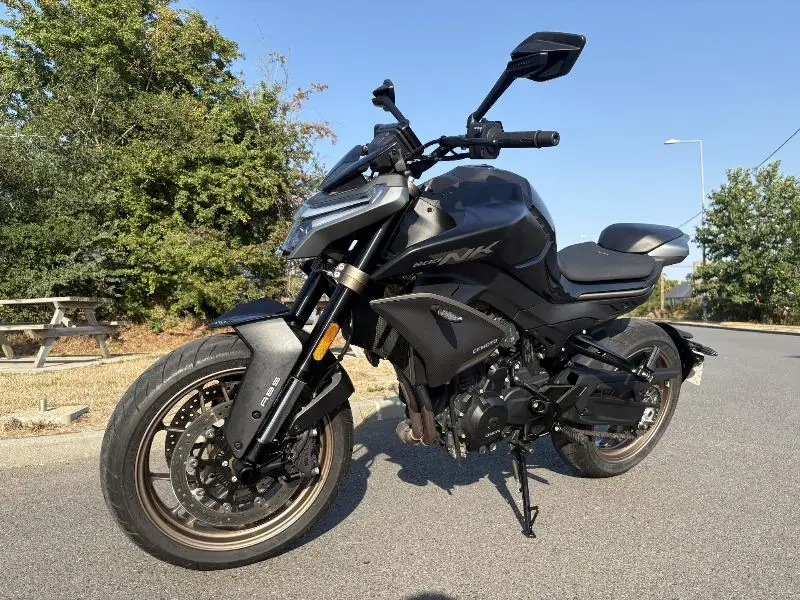 NK 800 SPORT