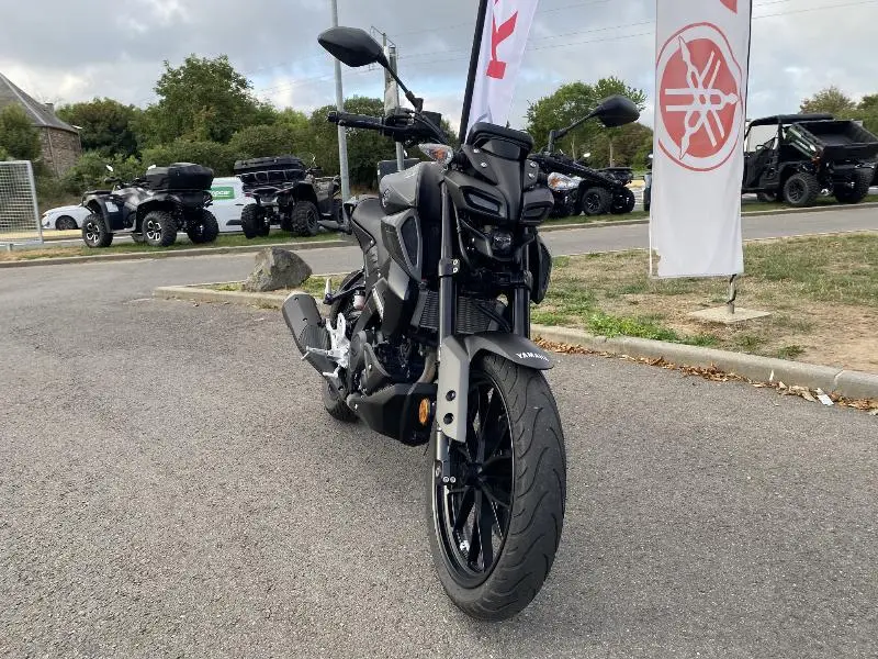 MT125 ABS