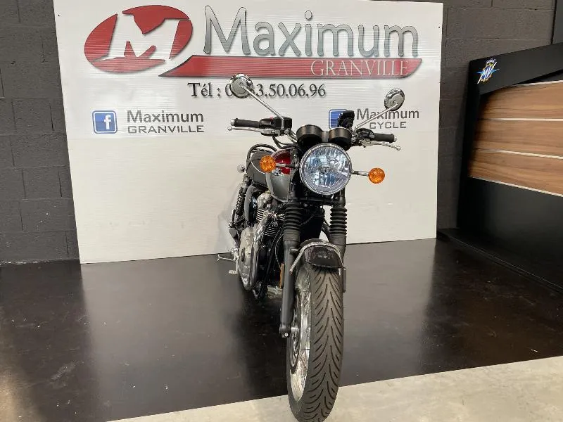 BONNEVILLE T120