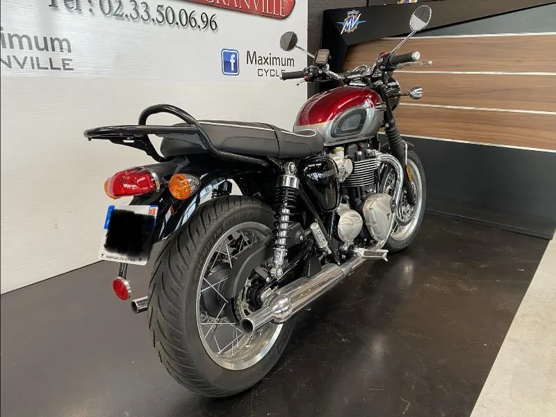 BONNEVILLE T120