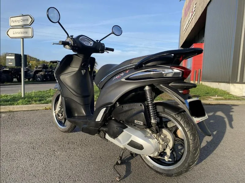 LIBERTY 125