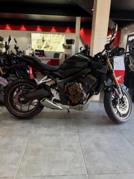 CB650R