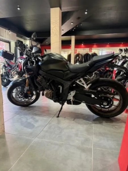 CB650R