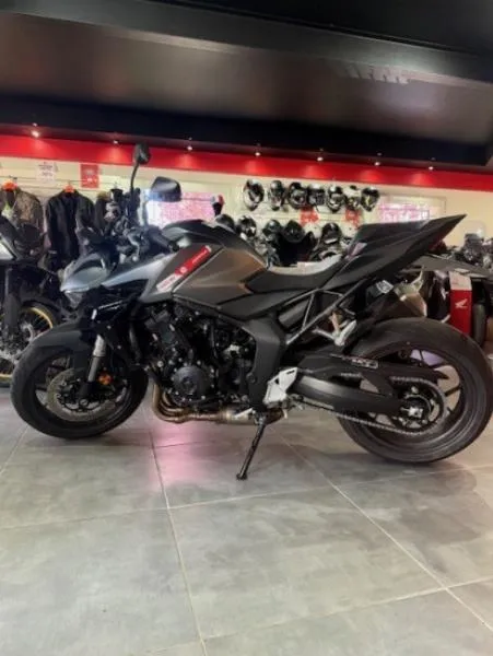 CB 1000 Hornet
